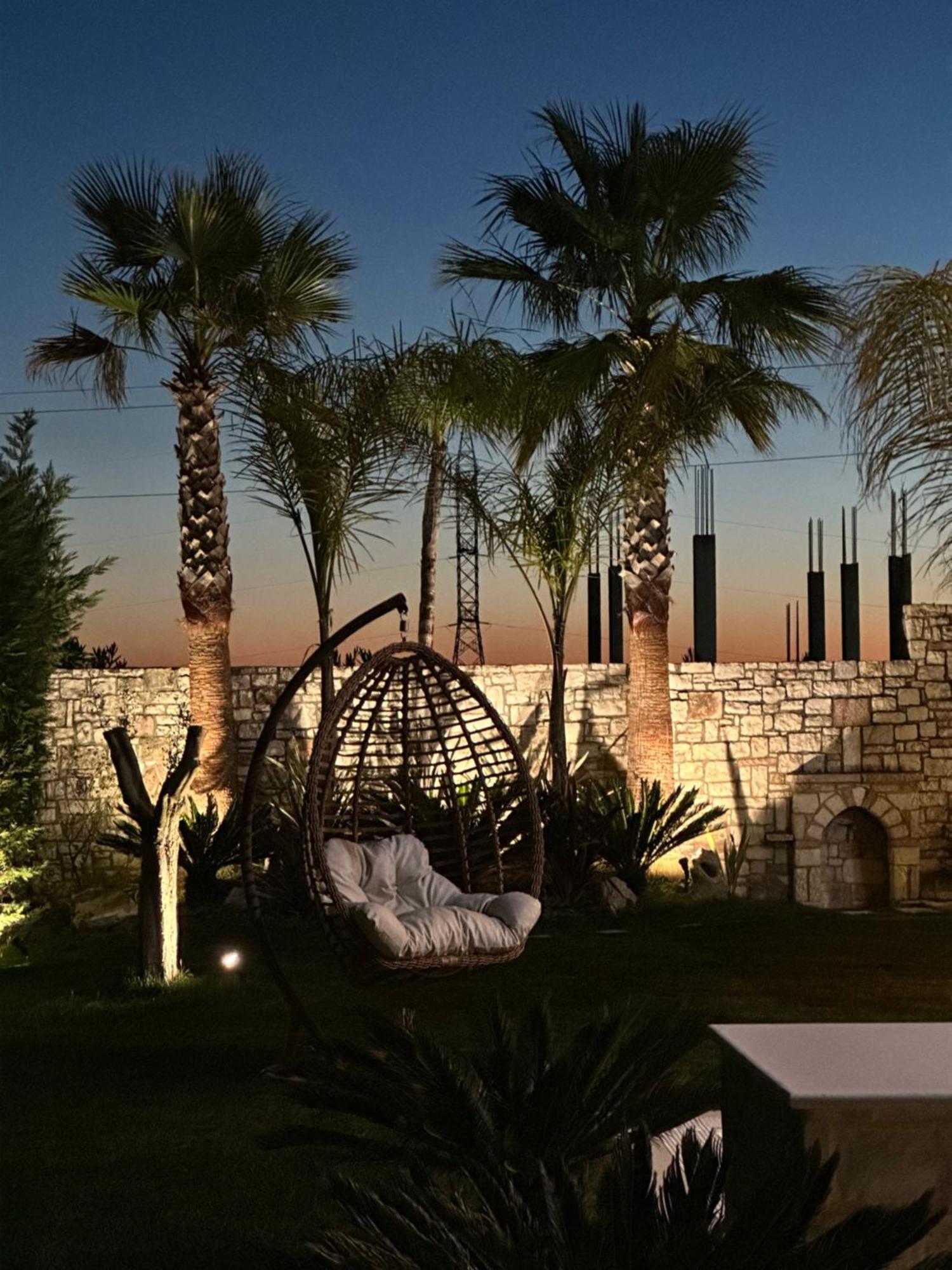 Green Villa With Private Pool Дуррес Экстерьер фото