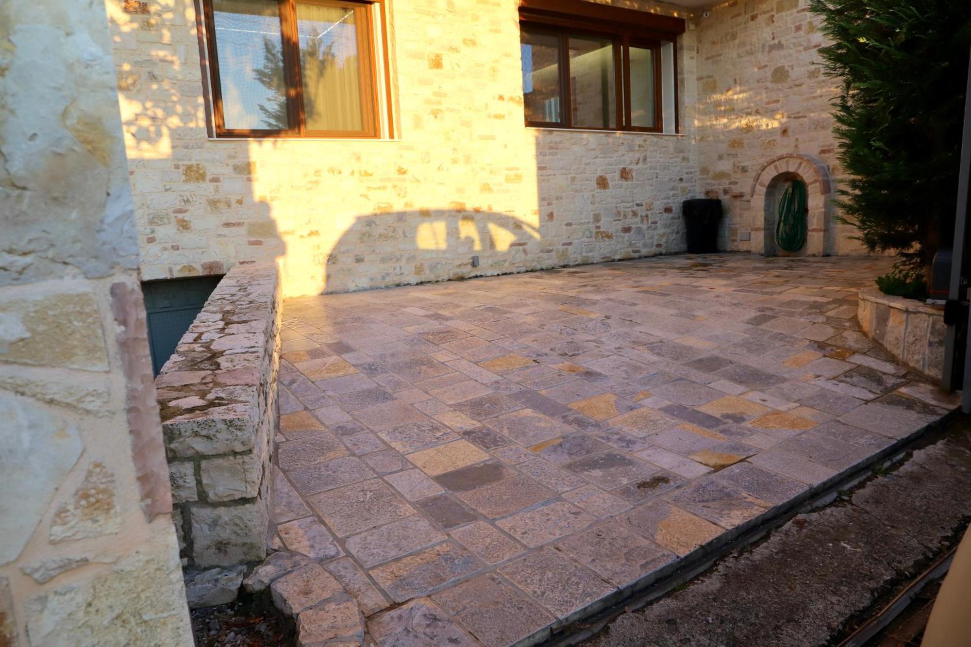 Green Villa With Private Pool Дуррес Экстерьер фото