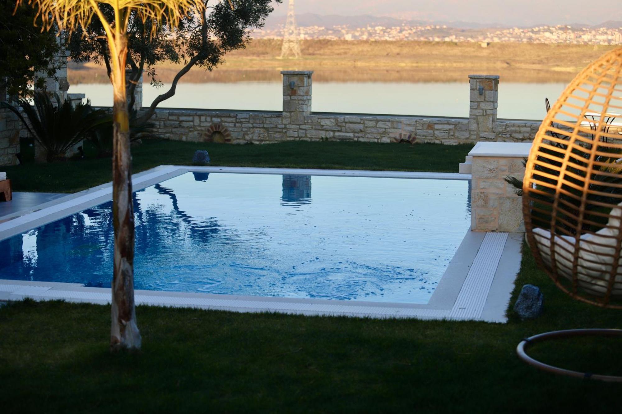 Green Villa With Private Pool Дуррес Экстерьер фото