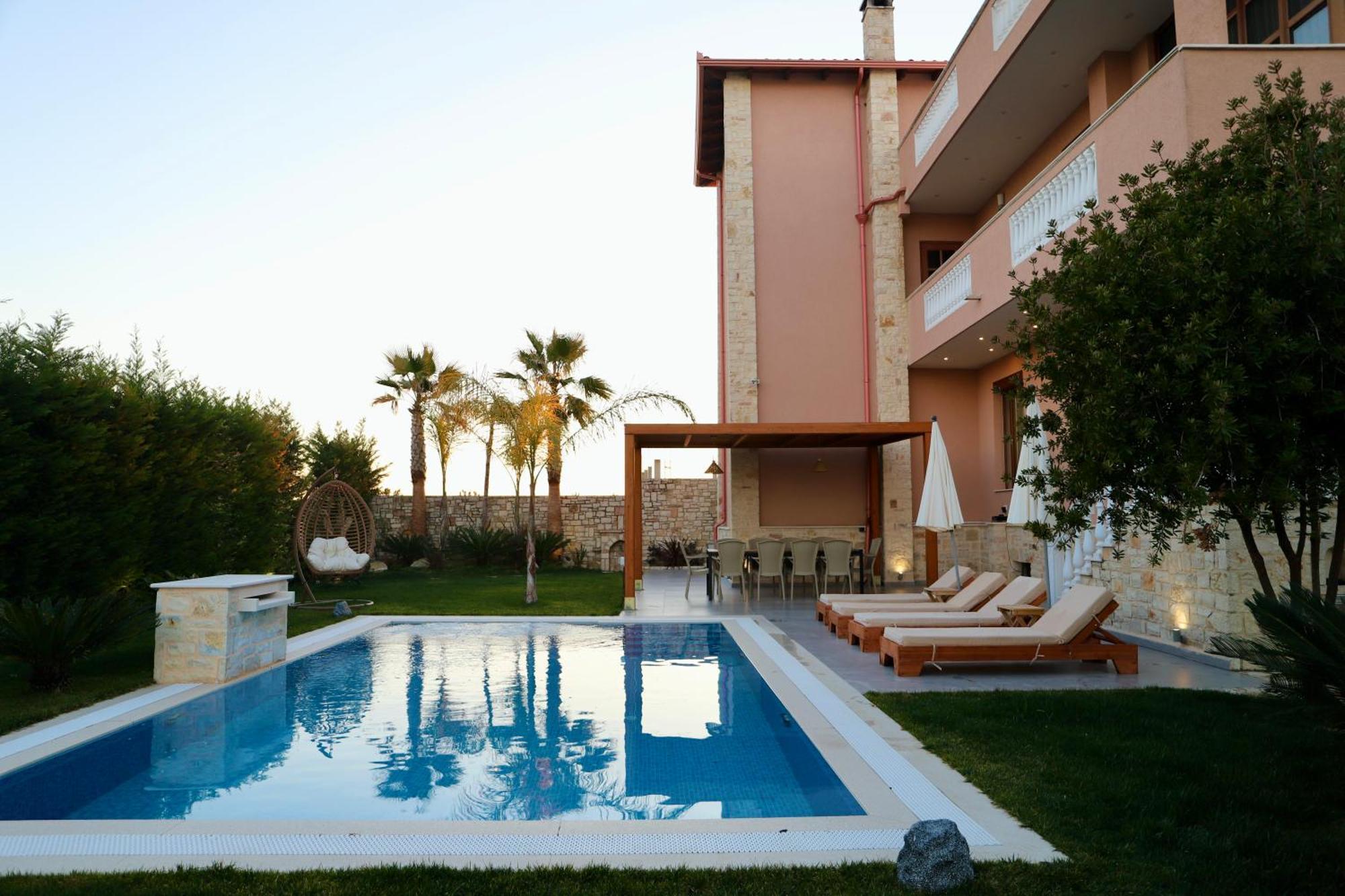 Green Villa With Private Pool Дуррес Экстерьер фото