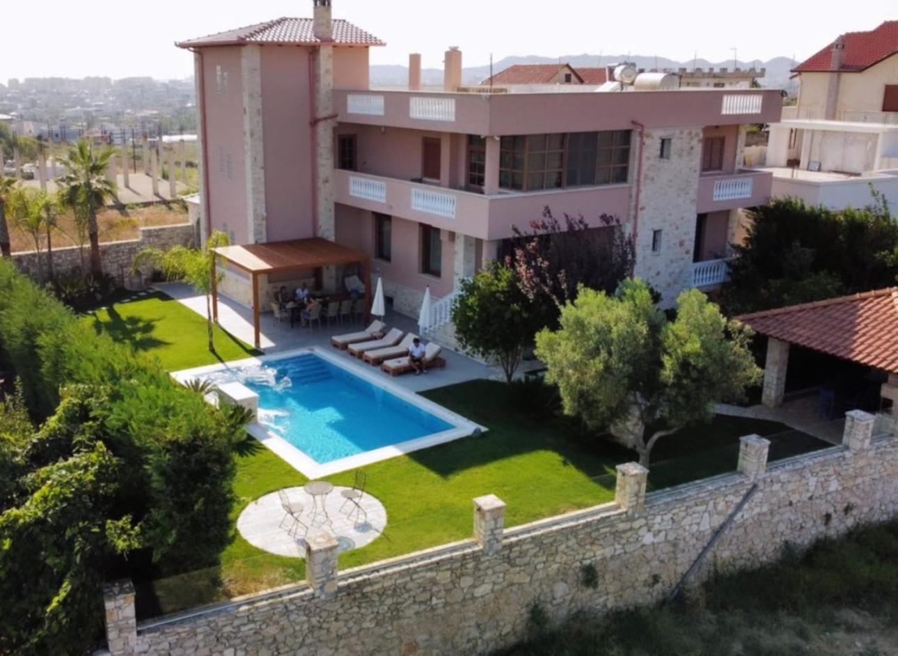 Green Villa With Private Pool Дуррес Экстерьер фото
